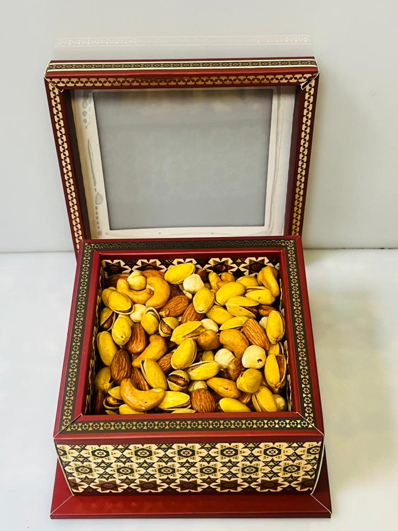 پک هدیه اجیل چهار مغز